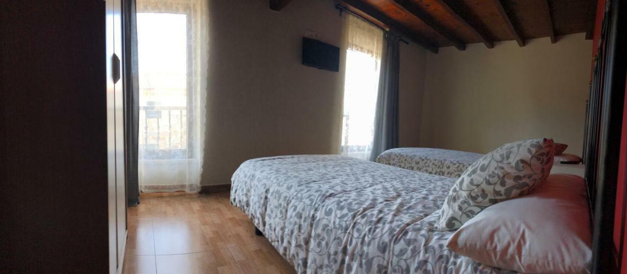Albergue Ponte Olveira Mazaricos ภายนอก รูปภาพ